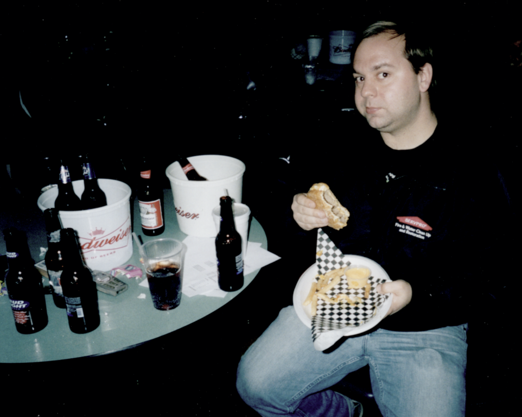 Photo Blitz: The illustrious Johnathan Coody / My 30th birthday party / Alley Gatorz / Gainesville, Florida / November 2007