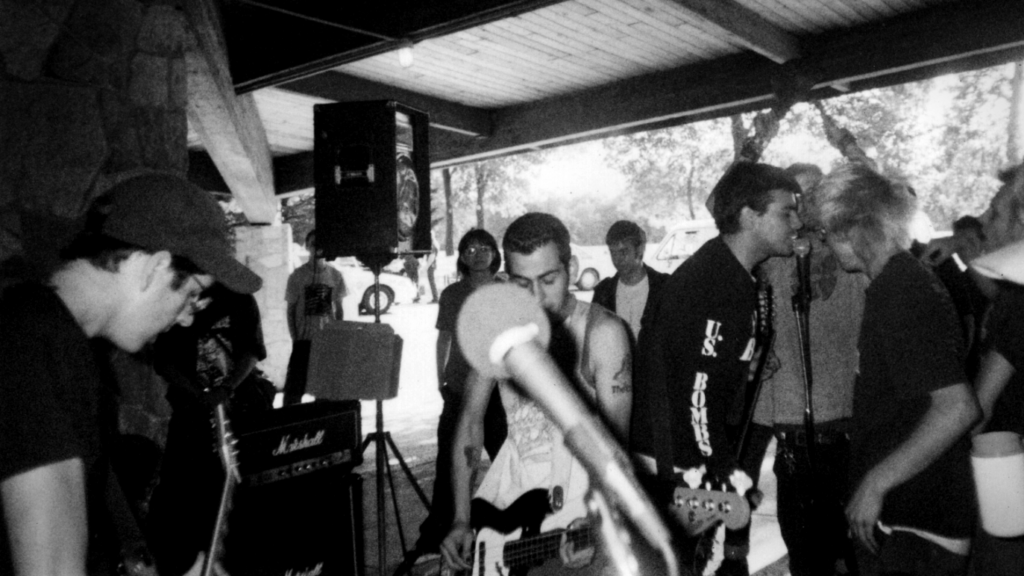 Photo Blitz - Love You Dead